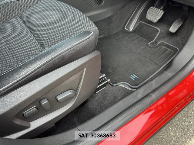 Renault Arkana 2025-03 8007833-10