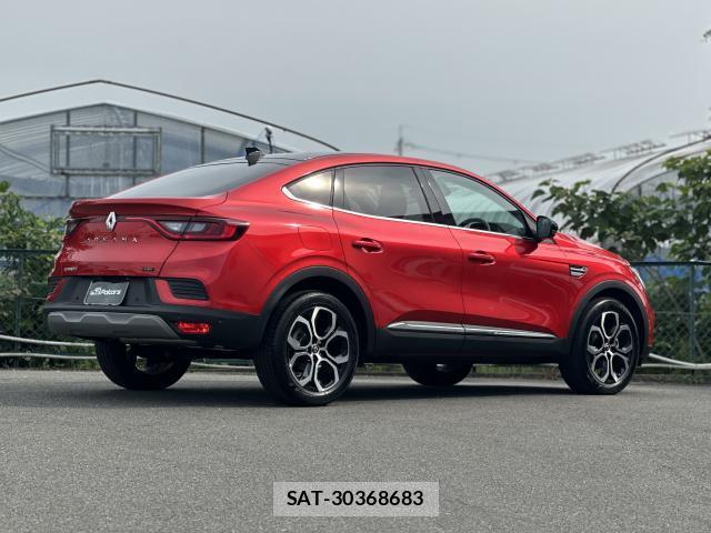 Renault Arkana 2025-03 8007833-17