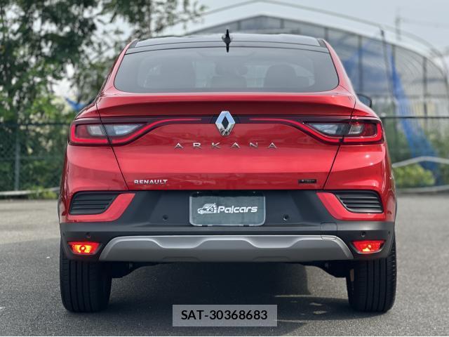Renault Arkana 2025-03 8007833-18