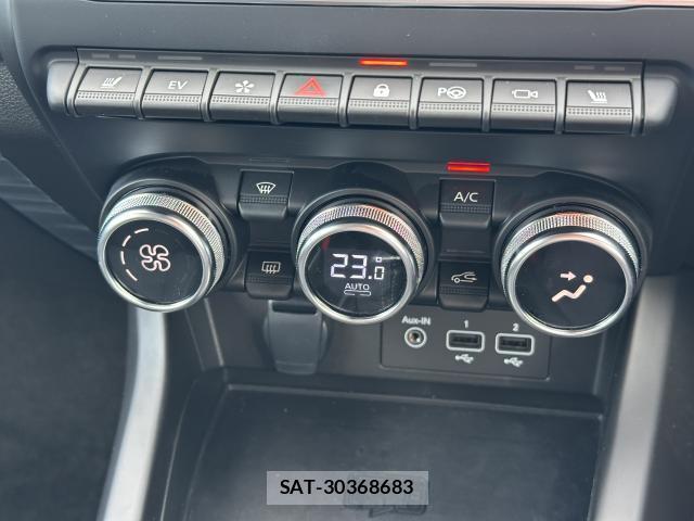 Renault Arkana 2025-03 8007833-4