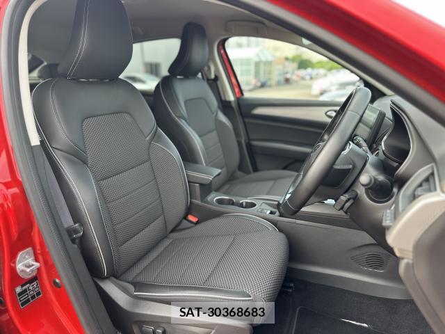 Renault Arkana 2025-03 8007833-9