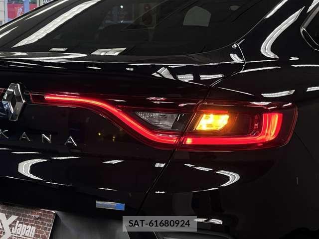 Renault Arkana 2022-05 8012623-14