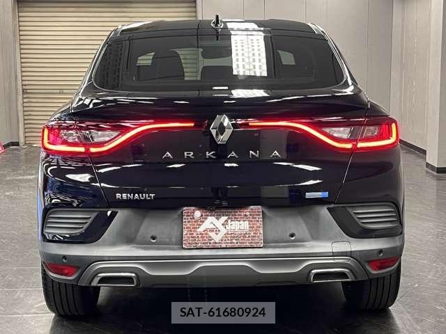 Renault Arkana 2022-05 8012623-8