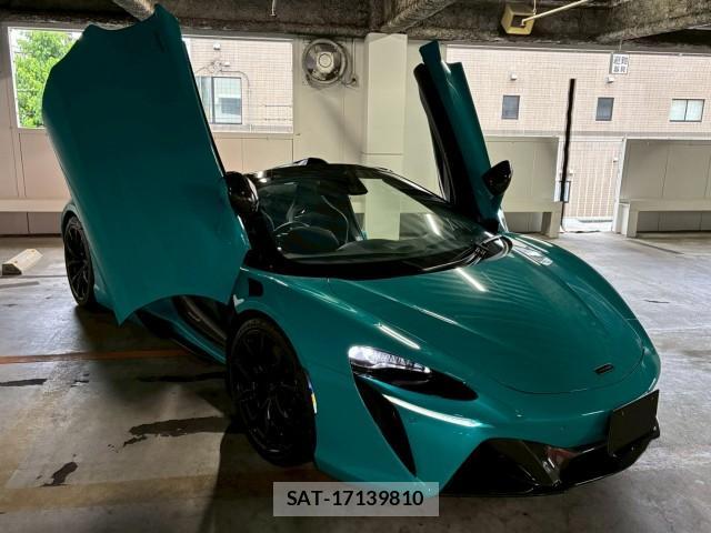 McLaren Artura 2024-07 8007520-5
