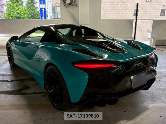 McLaren Artura 2024-07 8007520-6