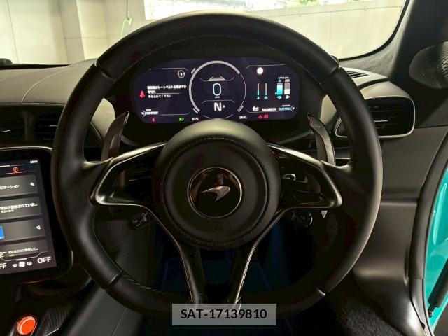 McLaren Artura 2024-07 8007520-9