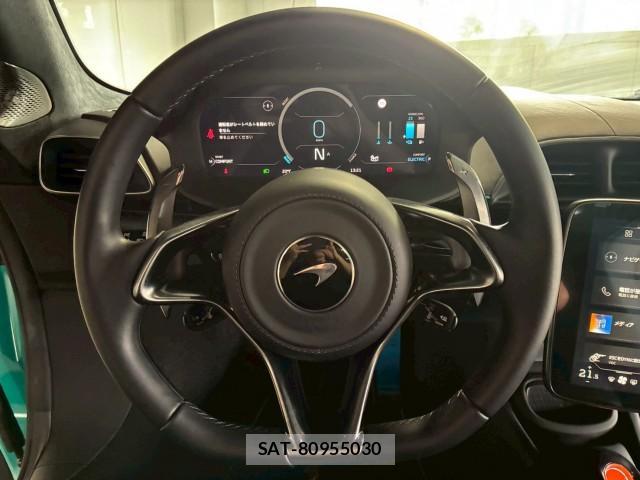 McLaren Artura 2024-07 8007521-11