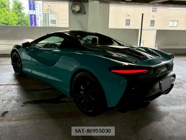 McLaren Artura 2024-07 8007521-8
