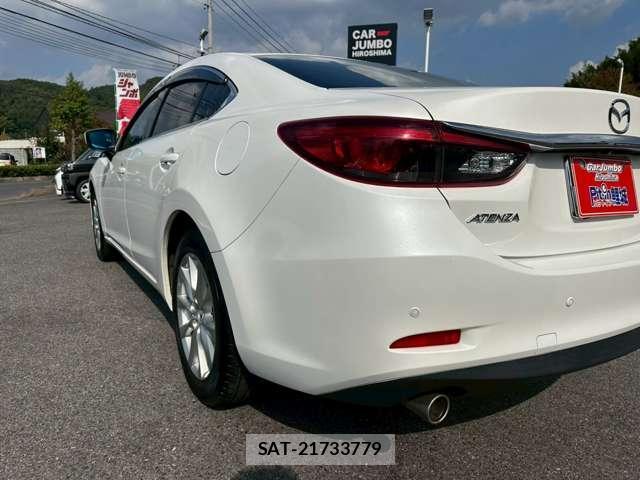 Mazda ATENZA 2017-02 8003900-4