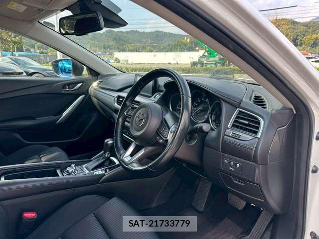 Mazda ATENZA 2017-02 8003900-6