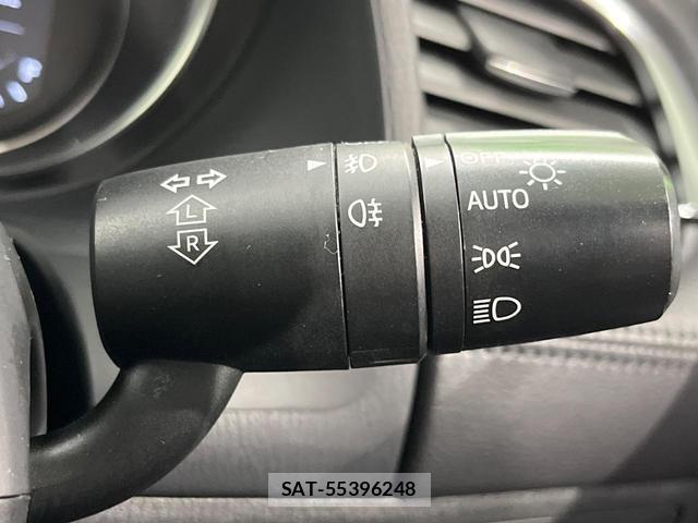 Mazda ATENZA 2015-06 8004618-5