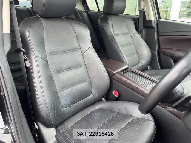 Mazda ATENZA 2015-04 8005112-8
