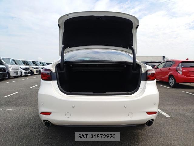 Mazda ATENZA 2019-07 8005680-5