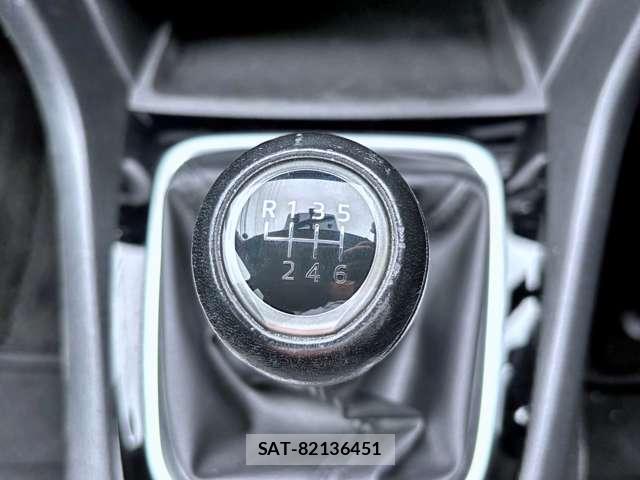 Mazda ATENZA 2013-02 8006692-5