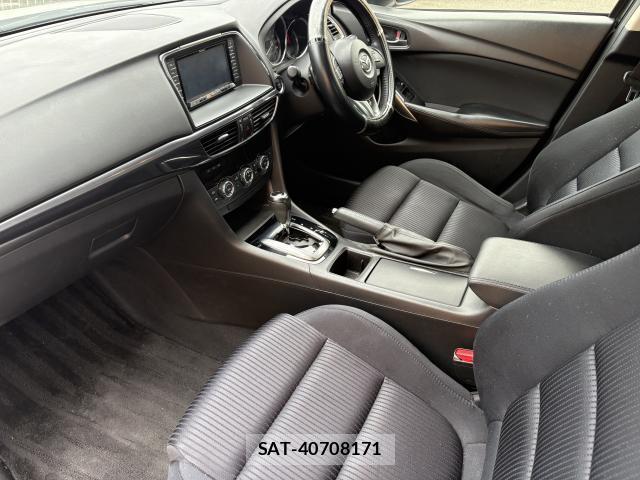 Mazda ATENZA 2013-05 8008369-5