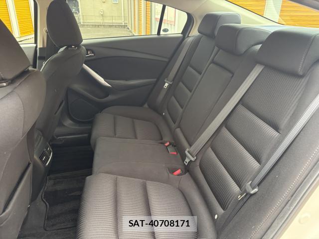 Mazda ATENZA 2013-05 8008369-6