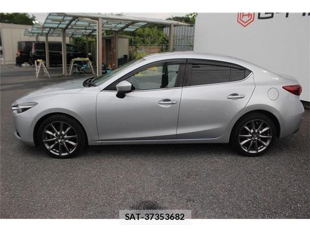 Mazda ATENZA 2016-08 8008448-12