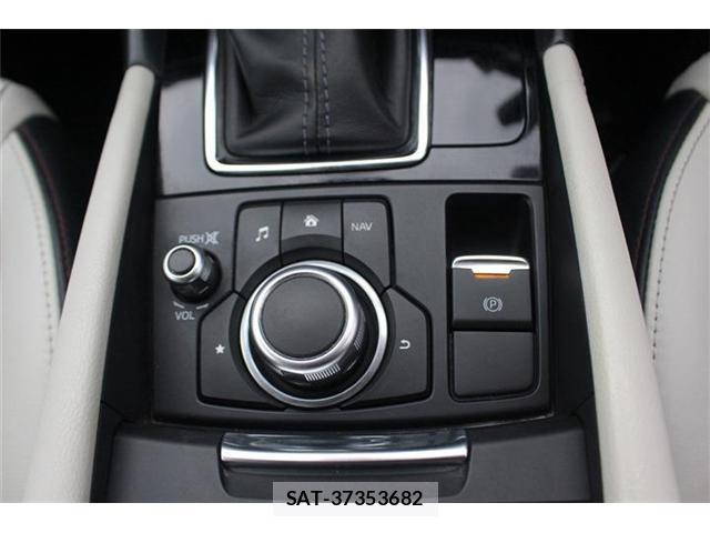 Mazda ATENZA 2016-08 8008448-5