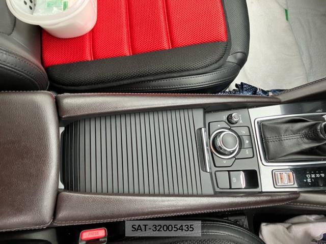 Mazda ATENZA 2015-03 8009413-14