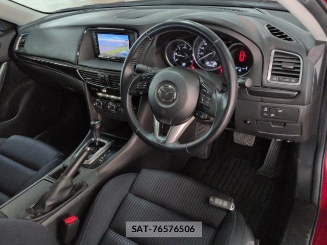 Mazda ATENZA 2014-03 8010472-2