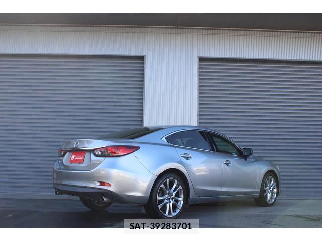Mazda ATENZA 2012-11 8010760-2