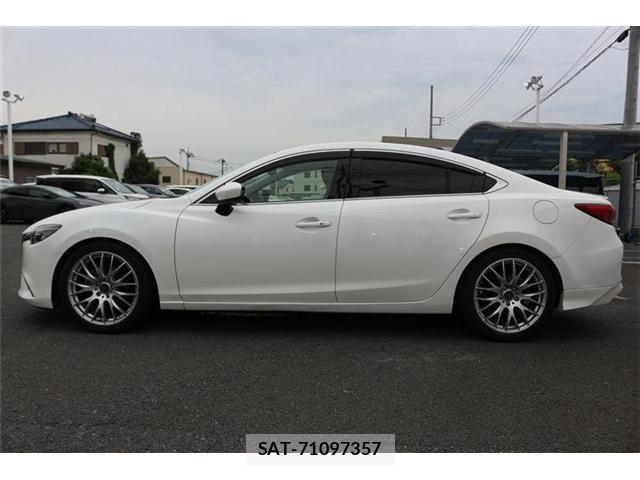 Mazda ATENZA 2015-11 8010804-10