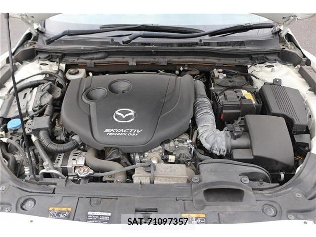 Mazda ATENZA 2015-11 8010804-19