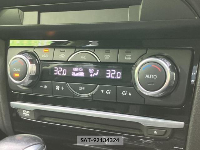 Mazda ATENZA 2017-03 8012268-11