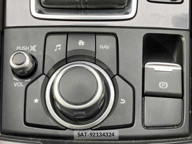 Mazda ATENZA 2017-03 8012268-15