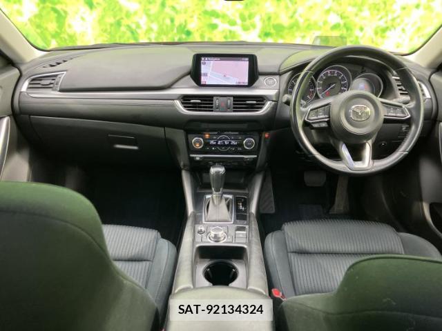 Mazda ATENZA 2017-03 8012268-3