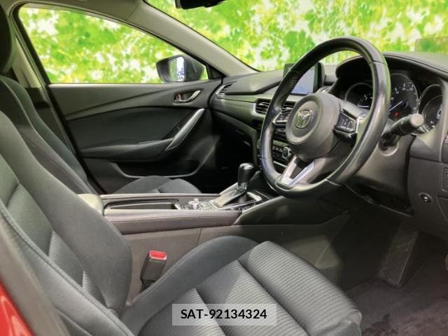 Mazda ATENZA 2017-03 8012268-4