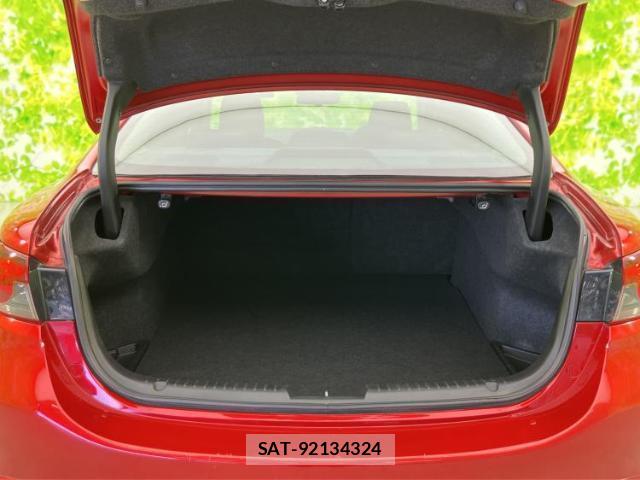 Mazda ATENZA 2017-03 8012268-7