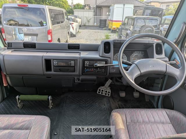 Nissan ATLAS LOCO 1993-12 8004331-2
