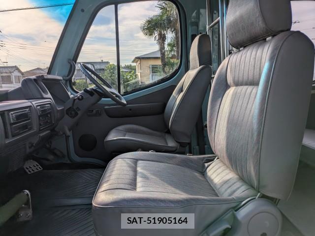 Nissan ATLAS LOCO 1993-12 8004331-4