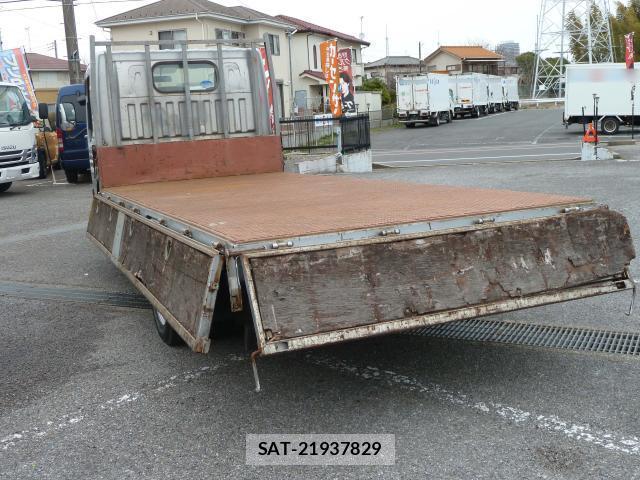 Nissan ATLAS 2008-05 8002973-16