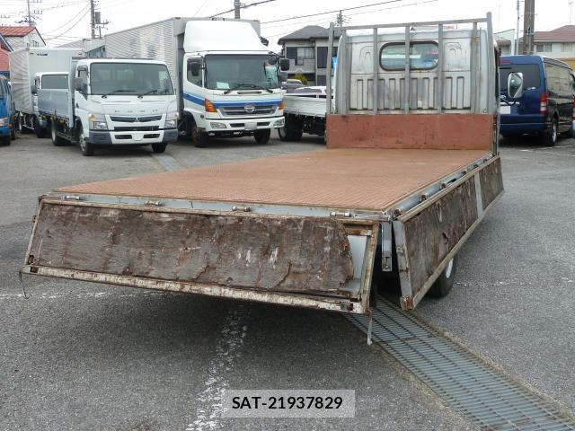 Nissan ATLAS 2008-05 8002973-17