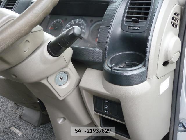 Nissan ATLAS 2008-05 8002973-5