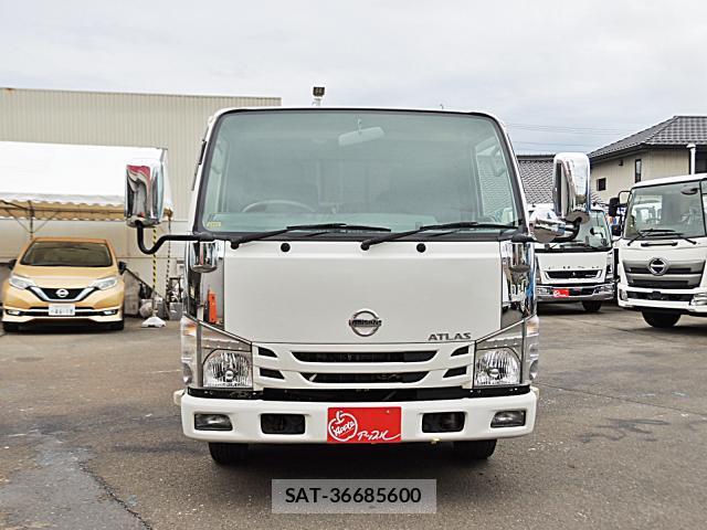 Nissan ATLAS 2020-11 8002998-9