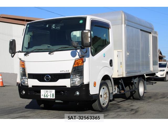 Nissan ATLAS 2015-02 8003152-0