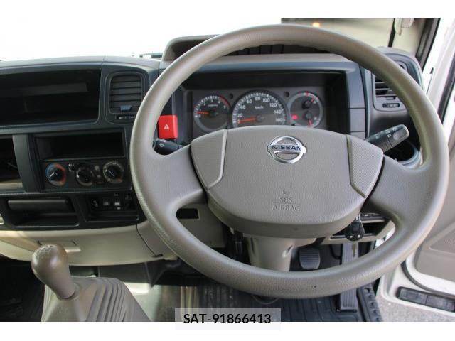 Nissan ATLAS 2015-06 8003157-19