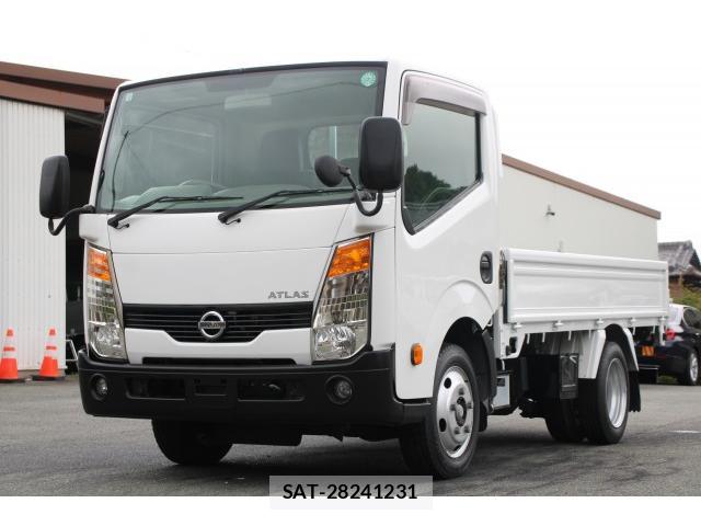 Nissan ATLAS 2015-06 8003170-0