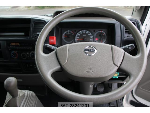 Nissan ATLAS 2015-06 8003170-7