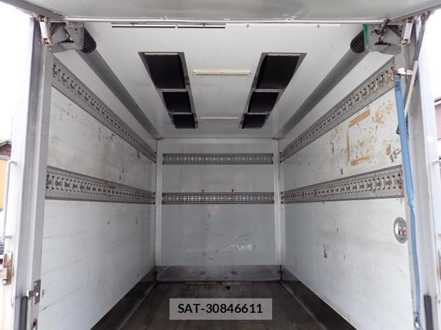 Nissan ATLAS 2016-07 8004012-18