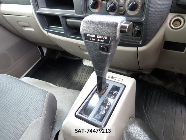 Nissan ATLAS 2015-06 8004014-15