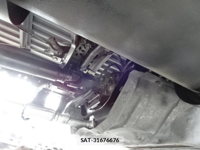 Nissan ATLAS 2013-06 8004129-7
