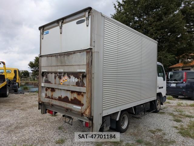 Nissan ATLAS 2000 8004330-15