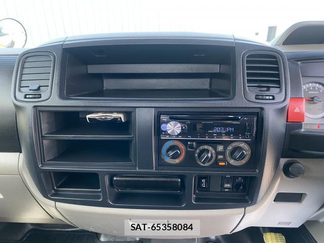 Nissan ATLAS 2012-10 8007114-13