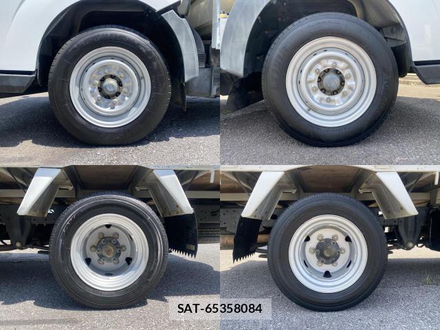 Nissan ATLAS 2012-10 8007114-7