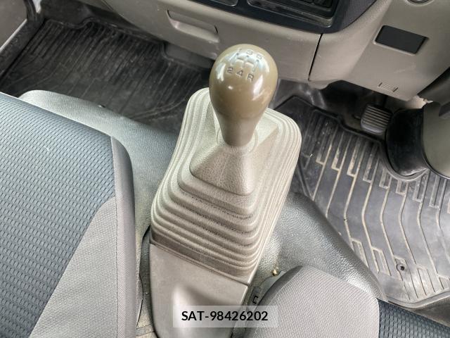 Nissan ATLAS 2013-06 8007115-13