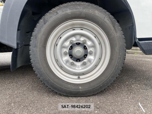 Nissan ATLAS 2013-06 8007115-19